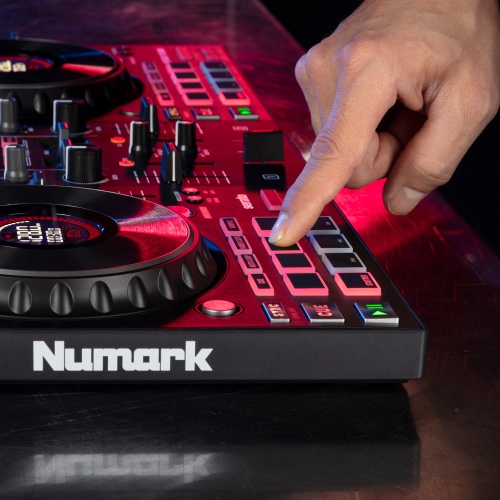 NUMARK Mixtrack Platinum FX фото 5